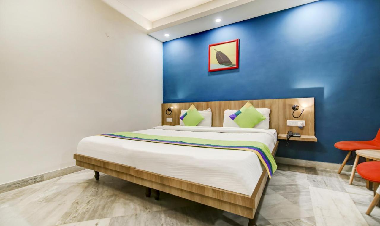 Treebo Mall View, Dlf Phase II Gurgaon Esterno foto